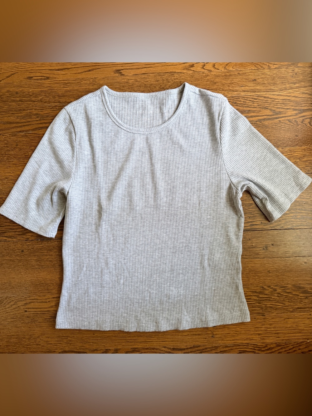 Everlane The Shimmy Tee in Heather Grey size Medium